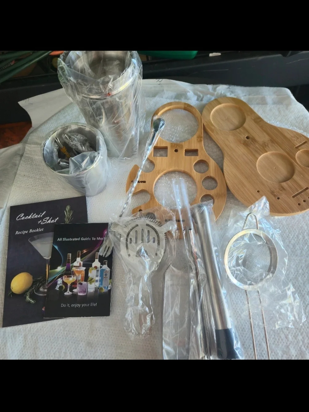 Brand New Stainless Steel Cocktail Shaker Set - Silver 12 Pcs
